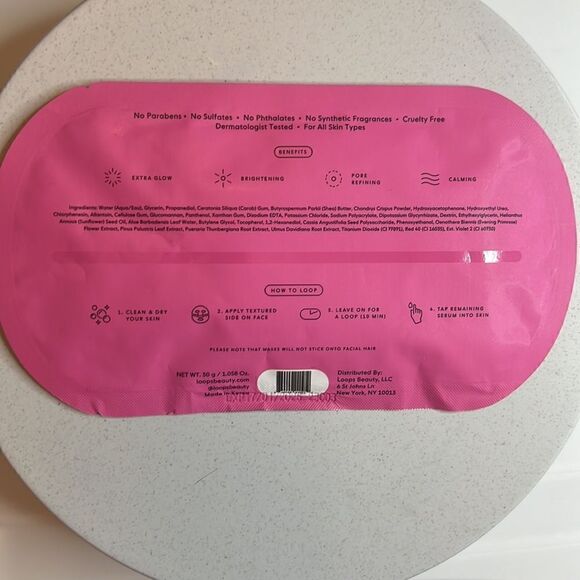 $6🌟 Loops Double Take Hydrogel Glow Face Mask - Picture 3 of 4